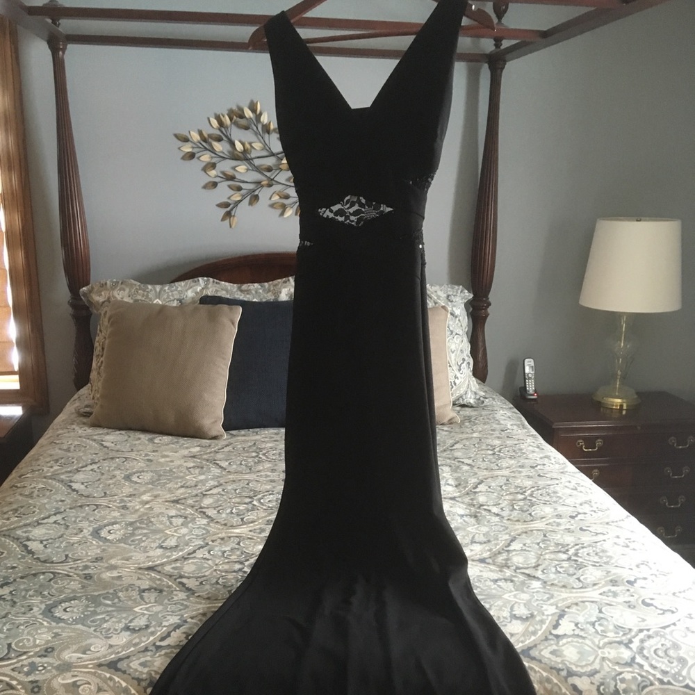 Windsor Black Formal